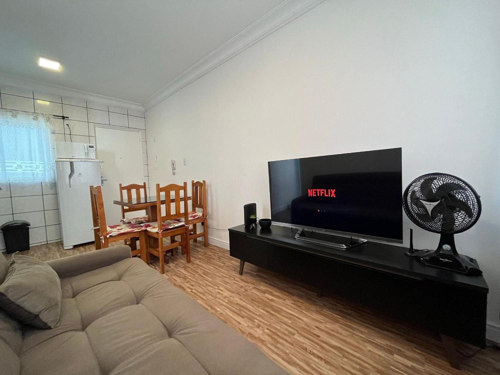 Po04- 1 Quarto Ao Lado Shop. Atlantico C/ Garagem Balneário Camboriú Екстериор снимка
